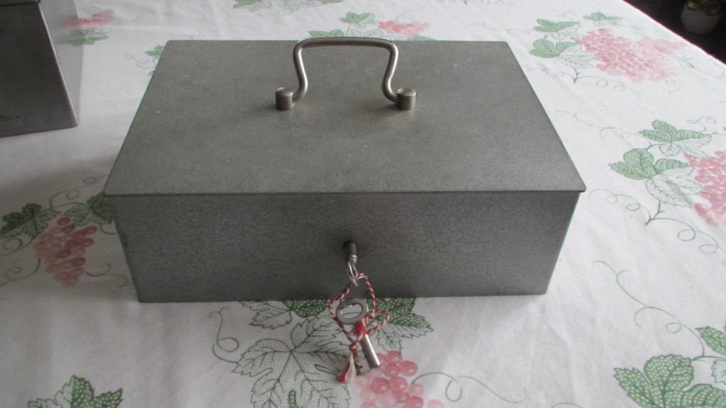 Vintage Geldkoffer Kluis, Verzamelen, Ophalen of Verzenden, Gebruikt, Metaal of Blik