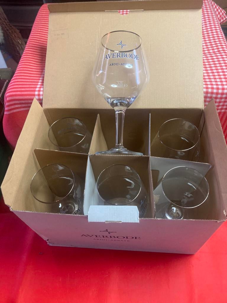 Set van 6 glazen Averbode, Verzamelen, Ophalen, Nieuw