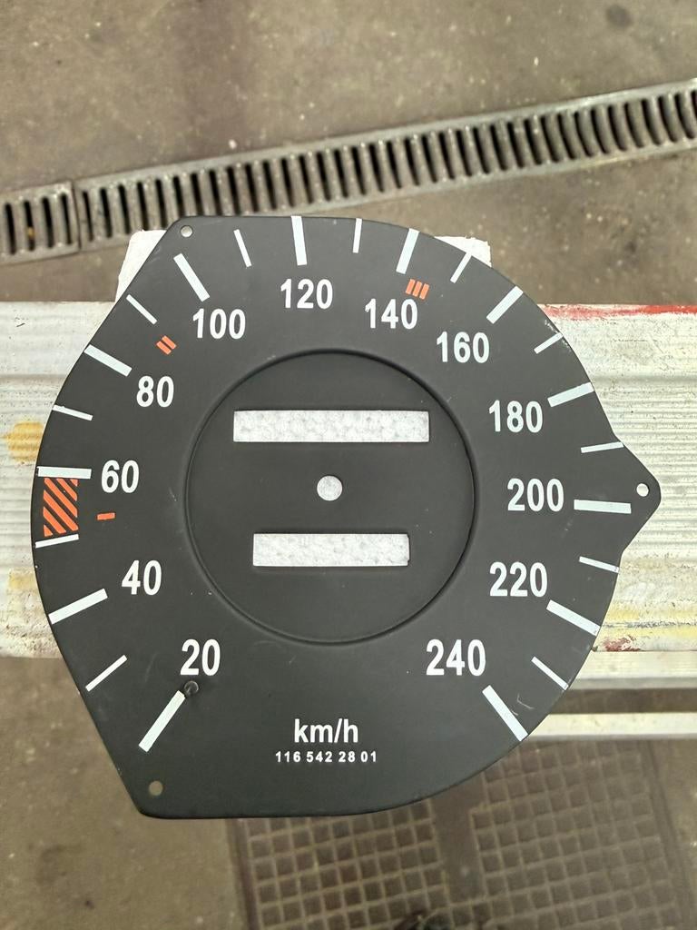 Tellerplaat KM/H - MERCEDES R107 - W116, Ophalen, Nieuw, Mercedes-Benz