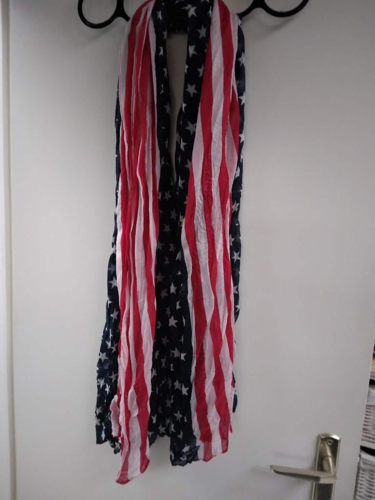 Foulard, Ophalen of Verzenden, Zo goed als nieuw, Sjaal