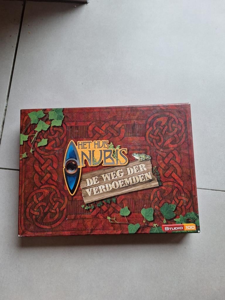 Spel het huis Anubis, Cinq joueurs ou plus, Enlèvement ou Envoi, Utilisé, Studio 100