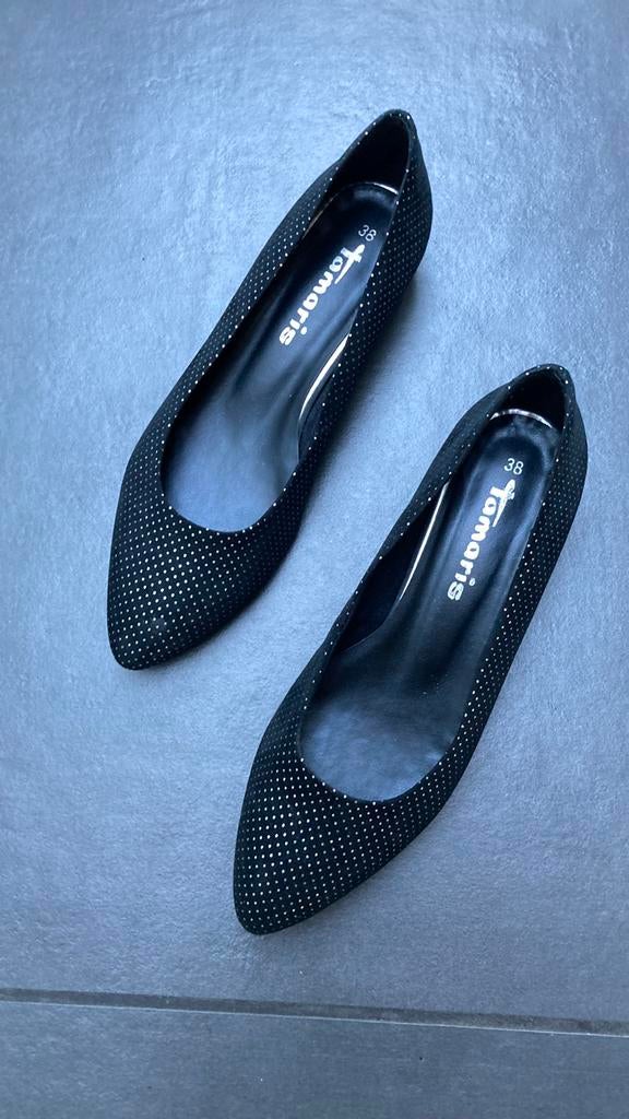 Nr 22: Tamaris muiltje zwart met glinsterend effect, Tamaris, Zwart, Zo goed als nieuw, Ballerina's