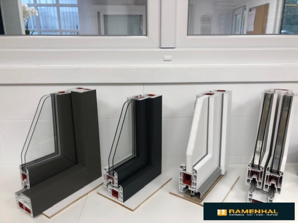 Deuren en ramen wit PVC Aluplast op maat gemaakt, Ramenhal, Doe-het-zelf en Bouw, Kunststof, Ramenhal, Raamkozijn, Ophalen of Verzenden