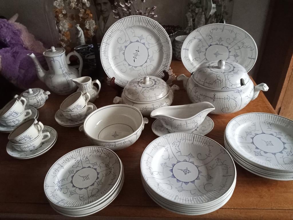 6 persoons set BOCH LA LOUVIERE serie COPENHAGUE set 1, Antiek en Kunst, Antiek | Servies compleet, Ophalen