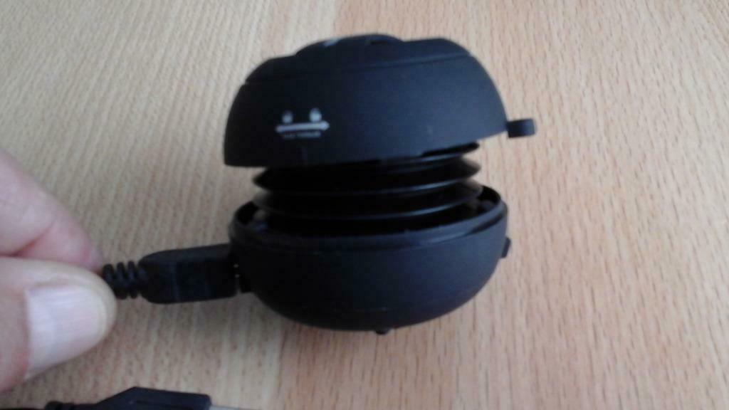mini enceinte acoustique neuve pour smartphone, Télécoms, Enlèvement ou Envoi, Neuf, Autres types