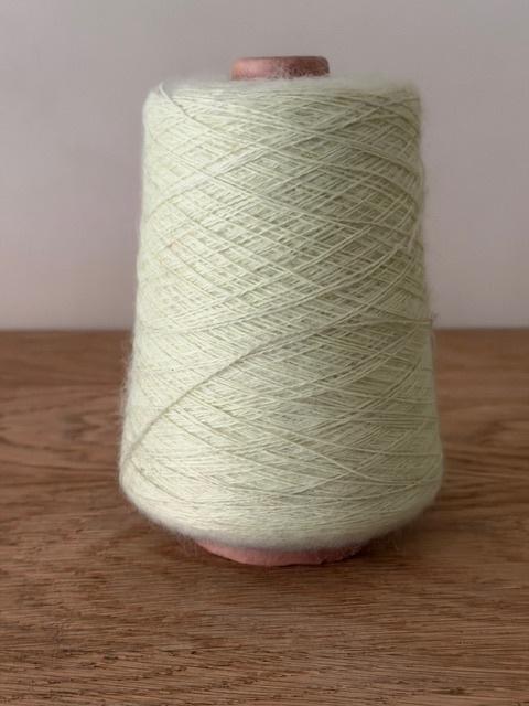 Nieuwe 70% wol (breien/haken) lichtgroen/450gr (nr4870), Enlèvement ou Envoi, Neuf, Tricot ou Crochet, Laine ou Fils