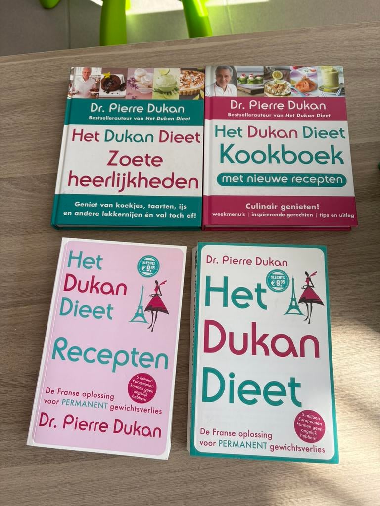 Dieetboeken Dukan, Boeken, Ophalen of Verzenden, Zo goed als nieuw