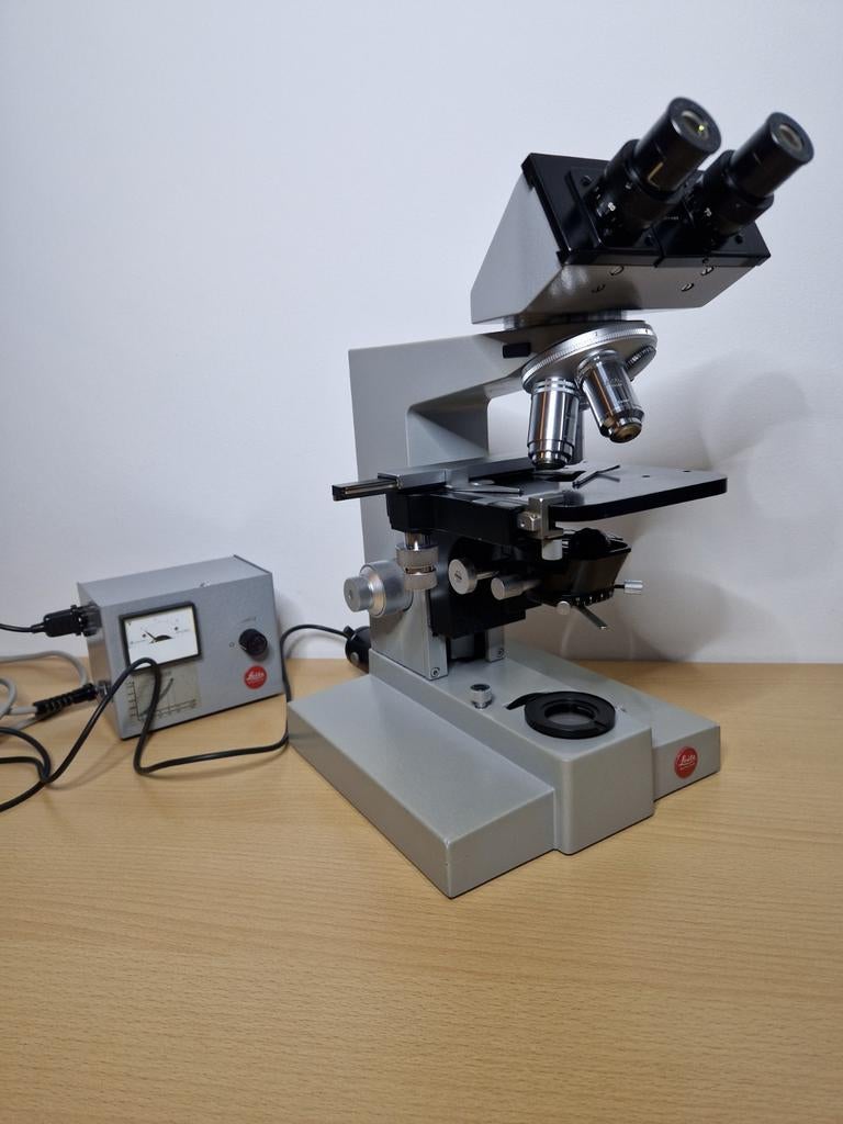 Leitz Wetzlar Dialux microscoop, Enlèvement ou Envoi
