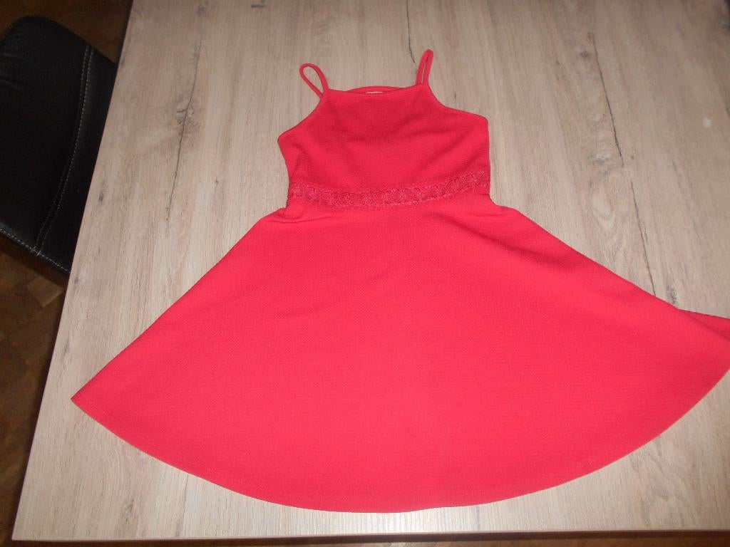 donker roos zomers kleed maat 134, Ophalen of Verzenden, Zo goed als nieuw, Meisje, Jurk of Rok