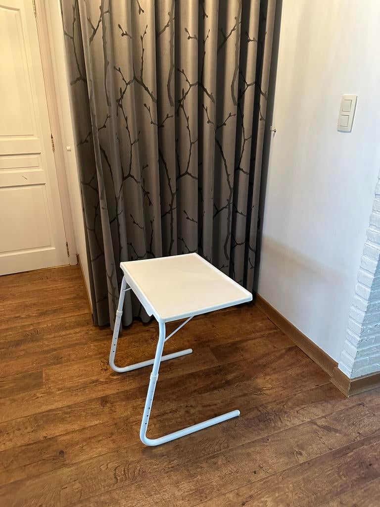 Inklapbare bijzet tafel verstelbaar in hoogte en blad, Enlèvement