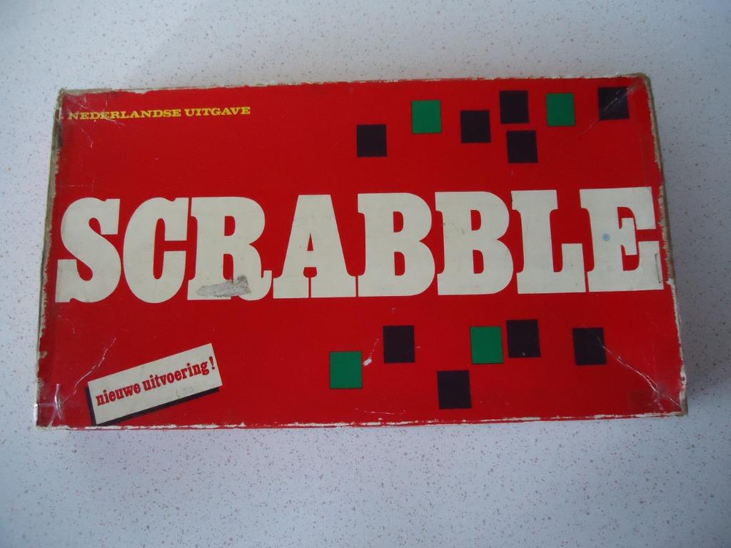 Vintage "Scrabble" van SIO Nederlandse Uitgave., Hobby en Vrije tijd, Een of twee spelers, Ophalen of Verzenden, Gebruikt, SIO