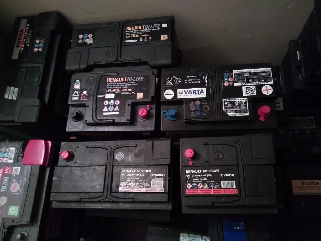 Autobatterijen 12V 35Ah à 110Ah, Auto-onderdelen, Ophalen, BMW