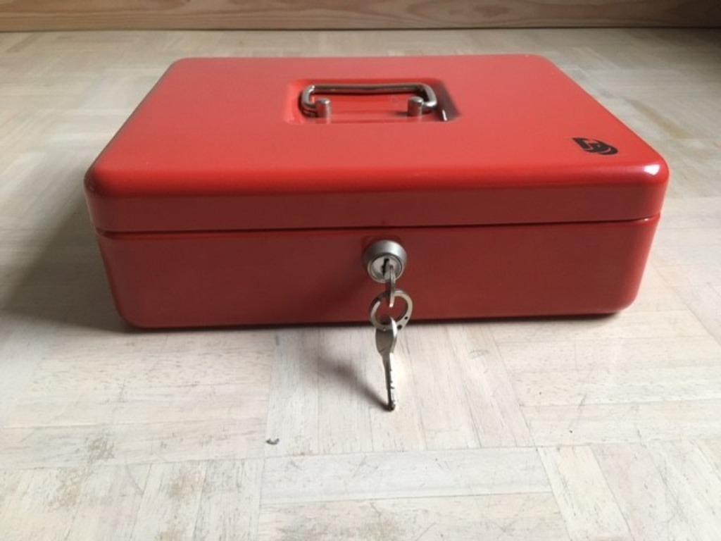 Brandkoffer, Huis en Inrichting, Ophalen, Zo goed als nieuw, Brandkast