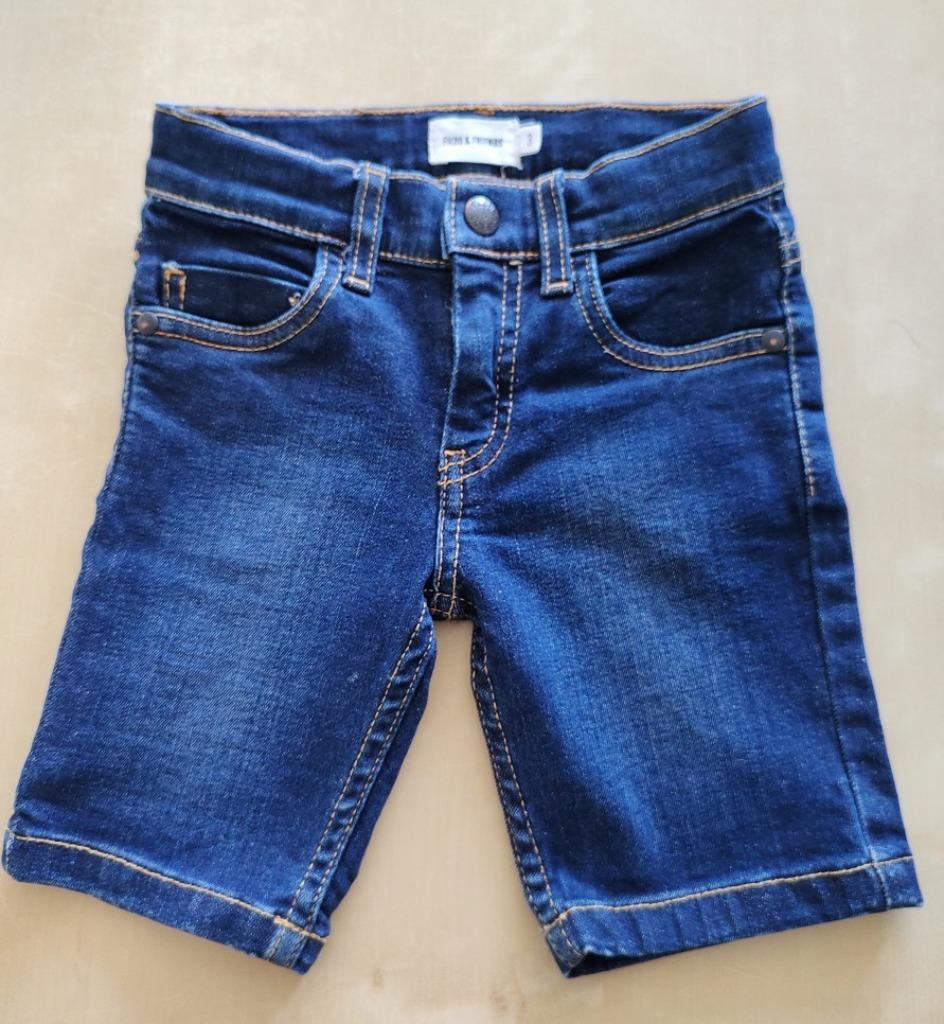 Jeans short Filou & Friends, maat 3 (98), Broek, Filou & Friends, Ophalen of Verzenden, Zo goed als nieuw