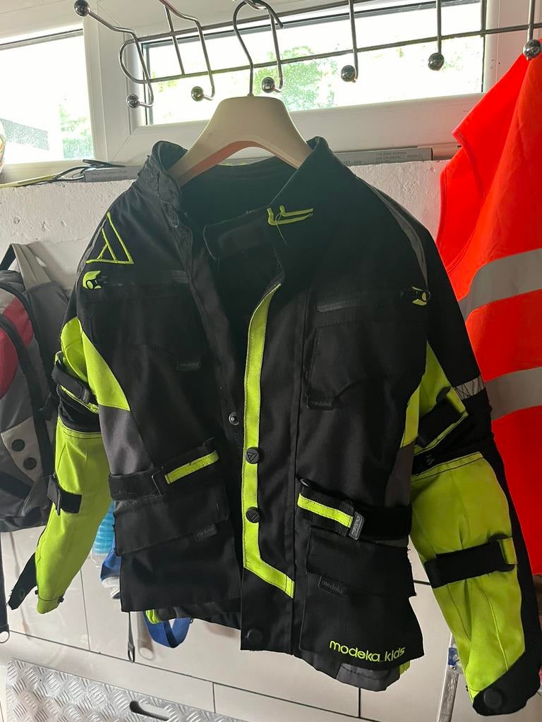 Veste moto enfants, Motoren, Kleding | Motorkleding, Kinderen