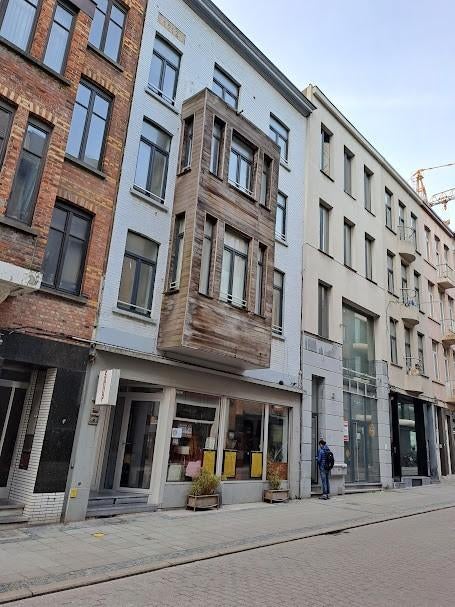 Charmante commerciële begane grond (28 m²) — in Oostende, Zakelijke goederen, Bedrijfs Onroerend goed, 28 m², Huur, Bedrijfsruimte