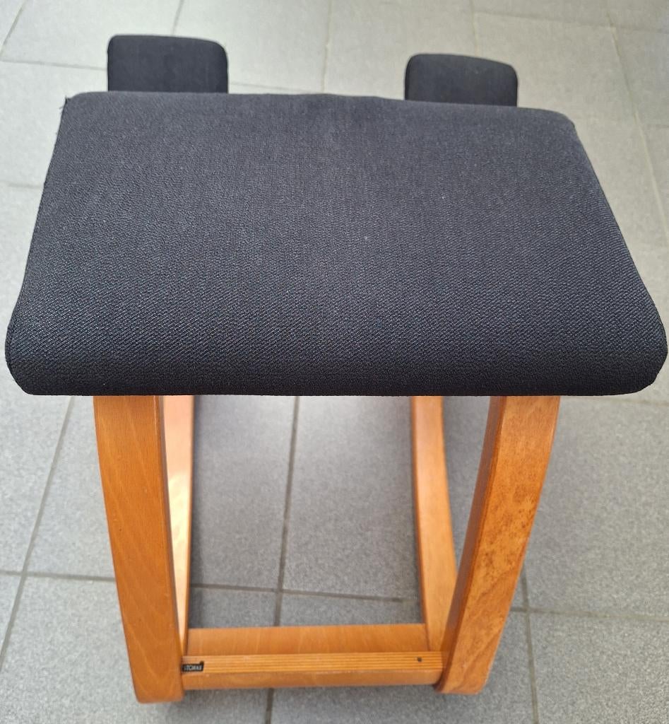 Stokke kniestoel, Huis en Inrichting, Ophalen, Zo goed als nieuw, Grijs, Bureaustoel