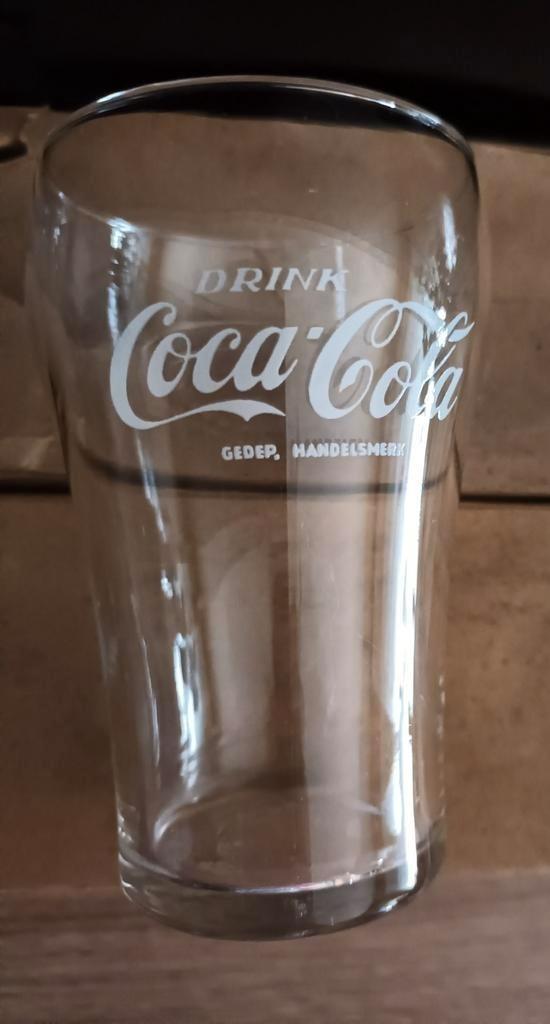 Doos 6 kleine oude cola glazen, Verzamelen, Glas en Drinkglazen, Ophalen of Verzenden