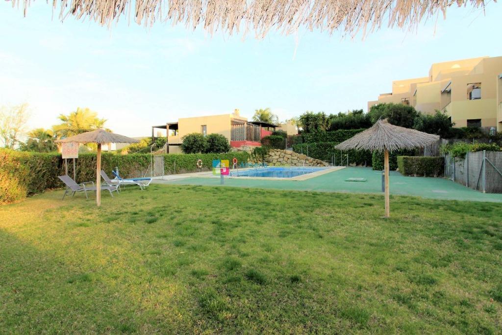 Spanje (Andalusië)- villa met 3slpkmrs -3bdkmrs-zwembad, Dorp, Spanje, Woonhuis, 3 kamers