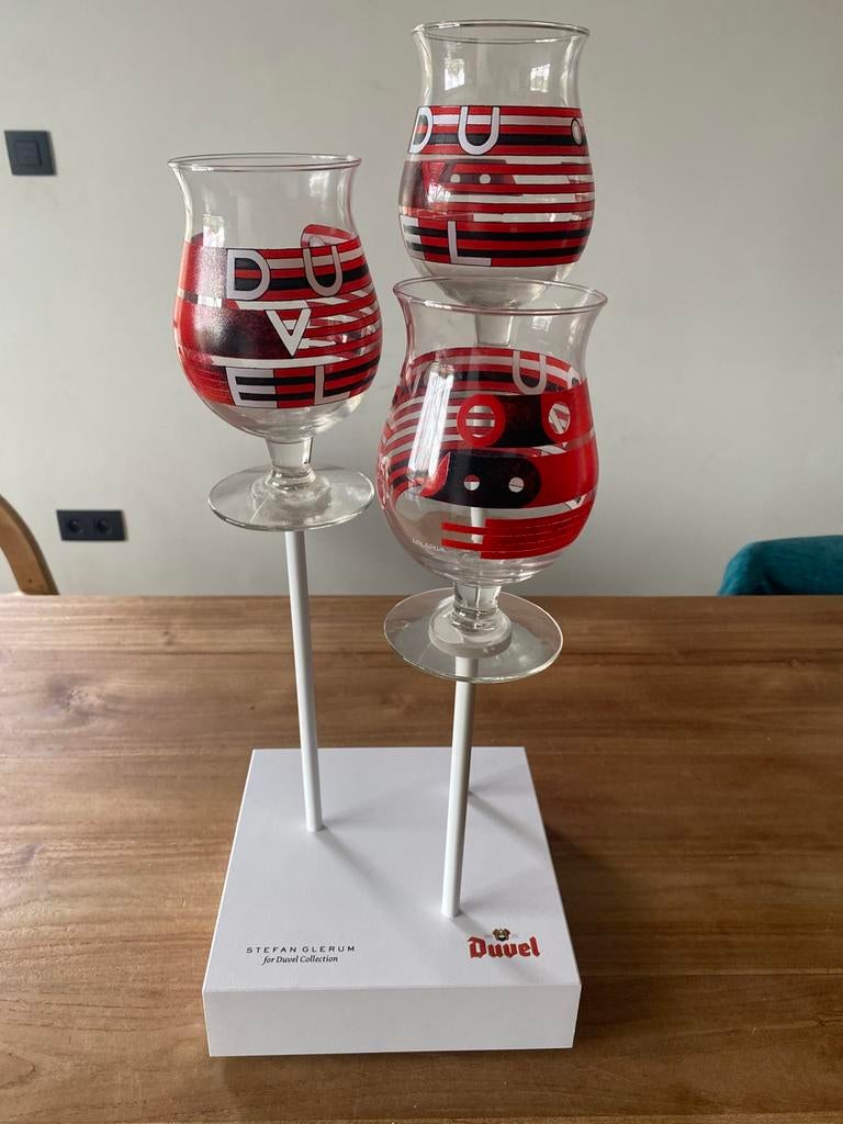 Duvel staander Stefan Glerum, Enlèvement, Duvel