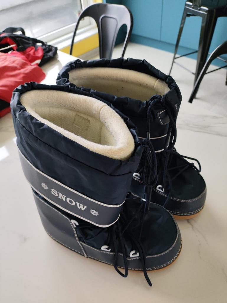 Bottines après ski homme et femme  41/43, Enlèvement ou Envoi, Comme neuf