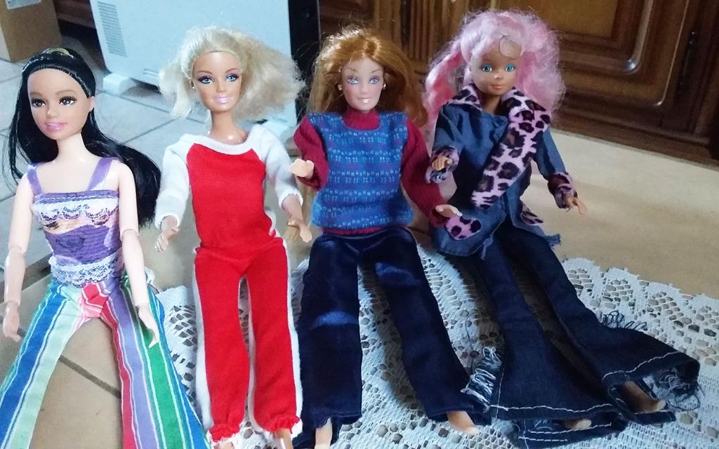 8 Poupées Barbie, Enlèvement ou Envoi, Utilisé, Barbie