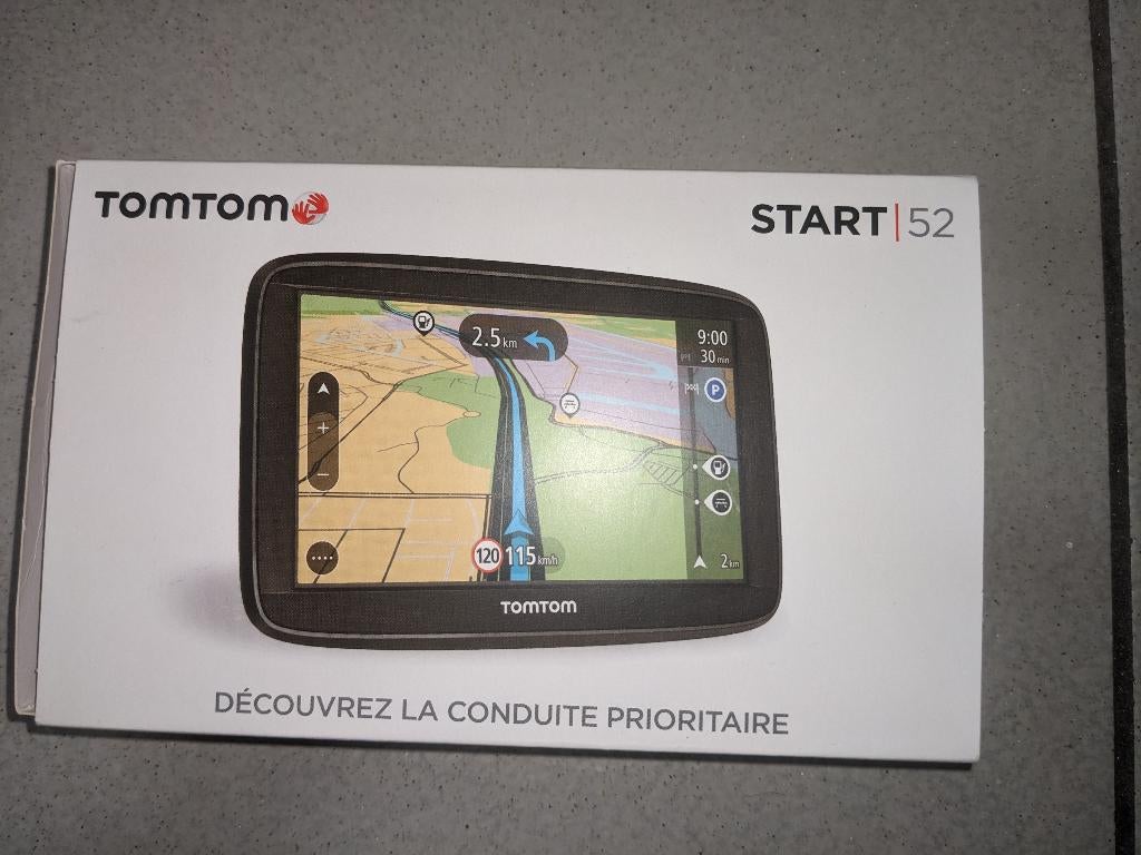 GPS TomTom Start 52 + Trousse TomTom, Autos : Divers, Enlèvement ou Envoi, Comme neuf