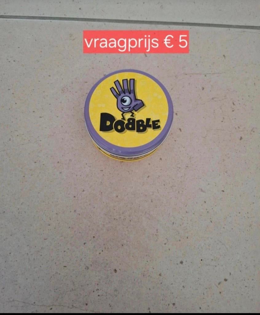 Gezeldschapspel dobble, 1 ou 2 joueurs, Enlèvement ou Envoi, Comme neuf, Dobble