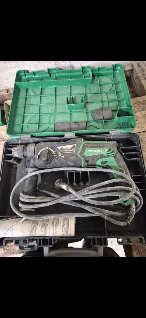 Boormachine hikoki, Ophalen