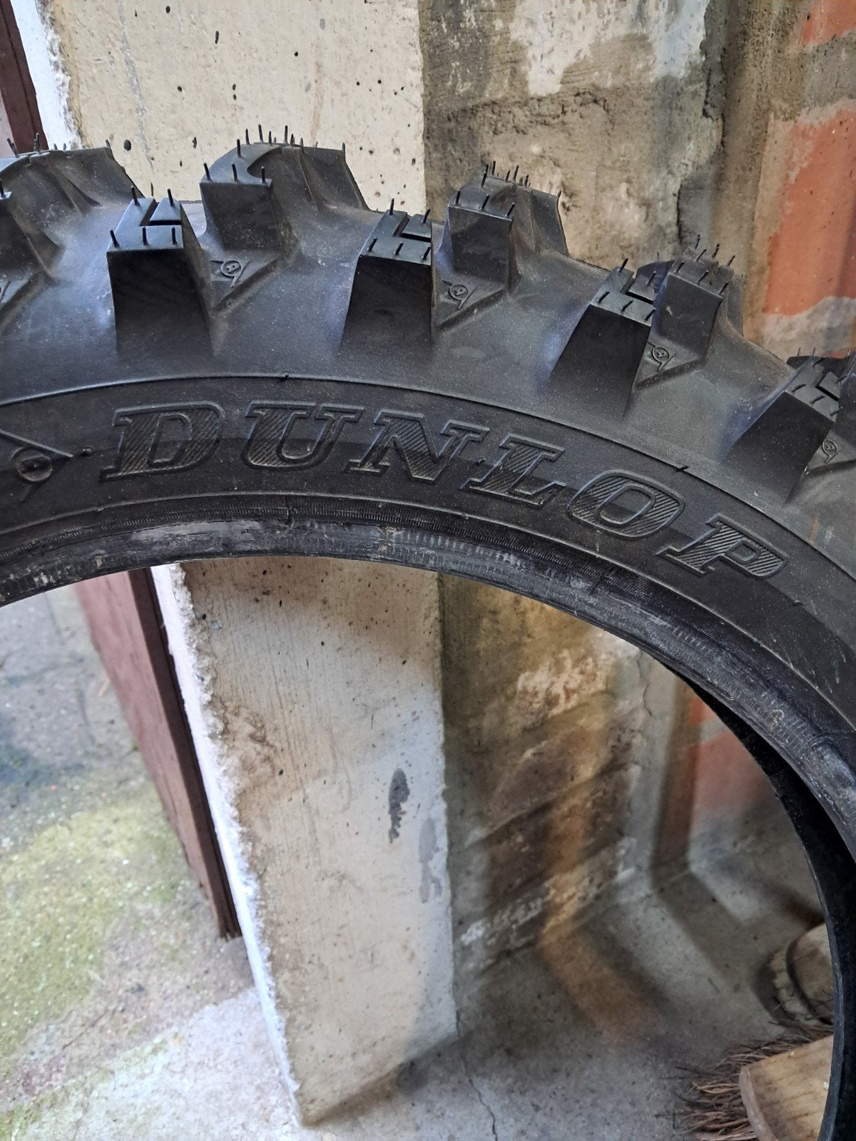Dunlop Geomax MX14  110/100-18, Ophalen
