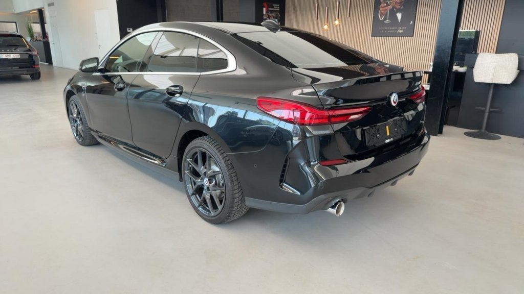 BMW 218i Gran Coupé, Auto's, 4 cilinders, Zwart, 5 zetels, 5 deurs