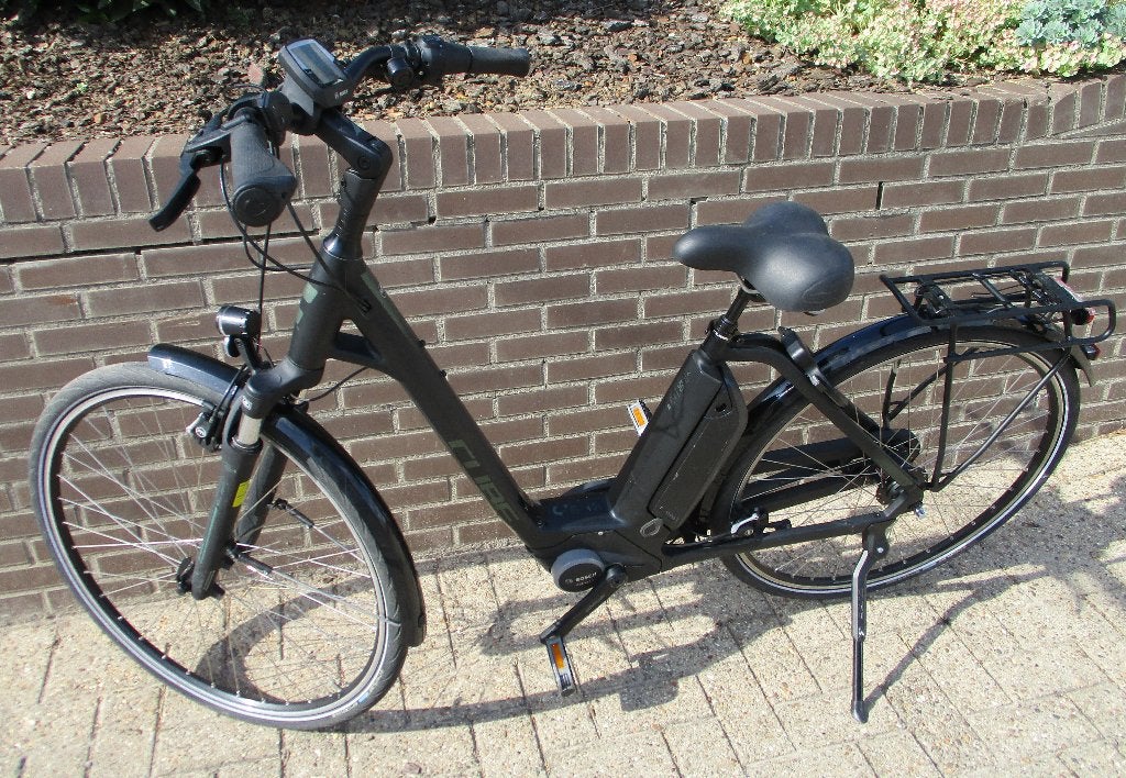 Cube Town Hybrid One 500 E-Bike ZGAN, Vélos & Vélomoteurs, 47 à 51 cm, 50 km par batterie ou plus, Comme neuf, Enlèvement