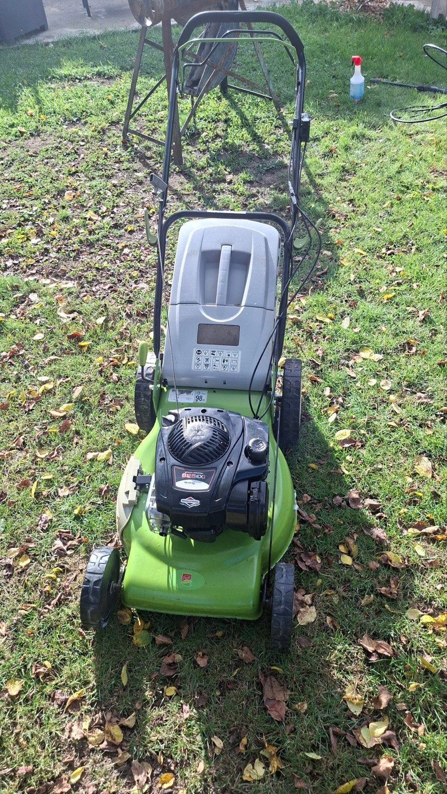 tondeuse central Park, Ophalen