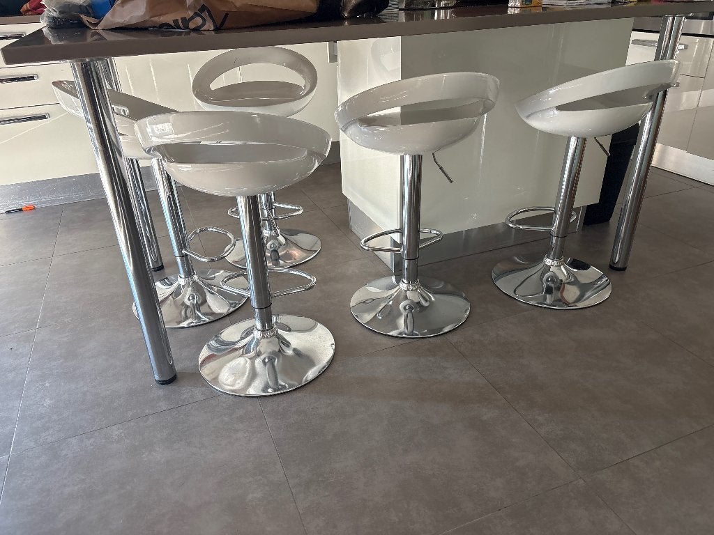 Tabourets de bar (lot de 5), Maison & Meubles, Tabourets de bar, Métal, Utilisé, 60 à 90 cm, 5 tabourets ou plus