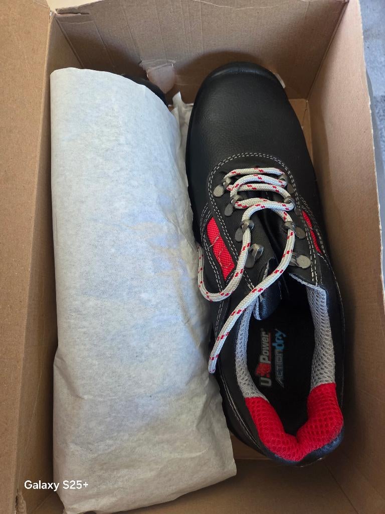 BASKET de SECURITE UPOWER -T45-neuves et emballées origine, Enlèvement, Neuf, Chaussures