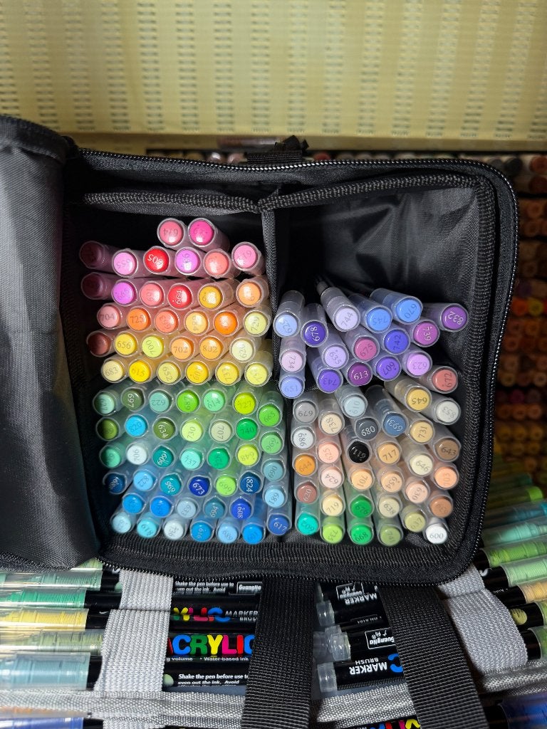 Acrylic markers guagna, Hobby en Vrije tijd, Tekenen, Zo goed als nieuw, Potlood of Stift, Ophalen of Verzenden