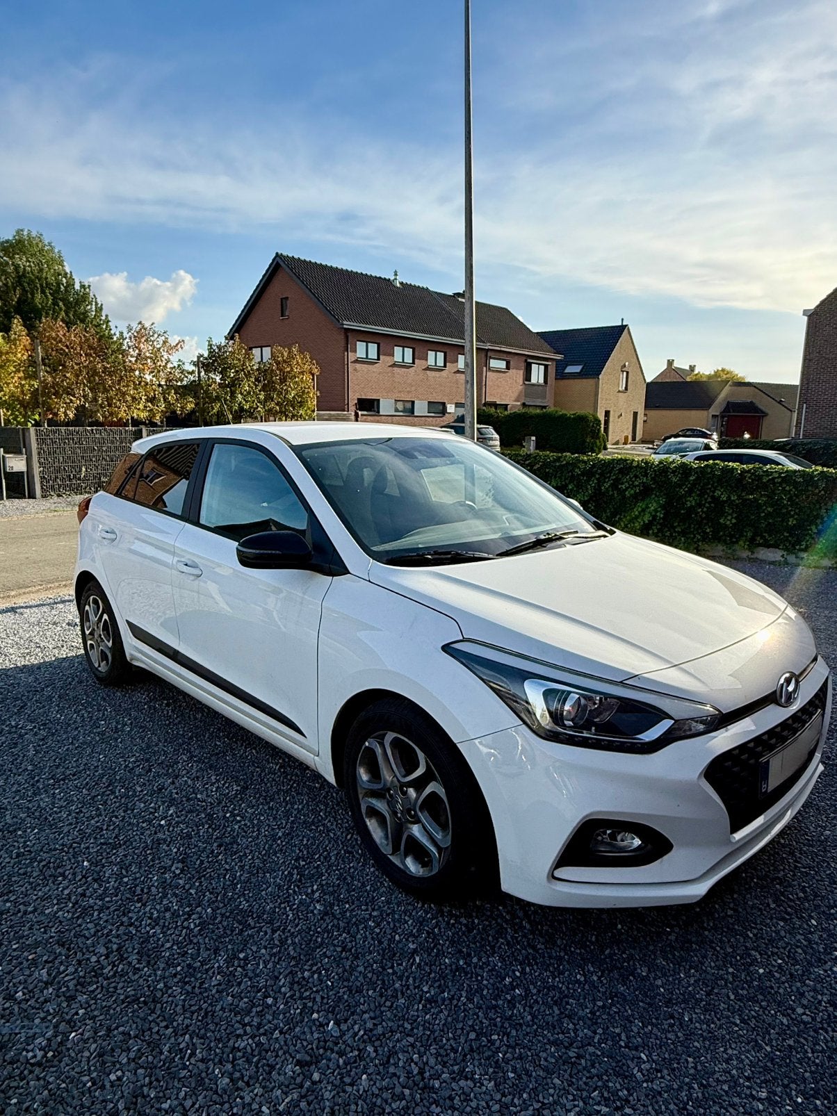 Hyundai i20 - 5 deurs - benzine - nieuwe banden!, Auto's, Stof, Zwart, Wit, Handgeschakeld