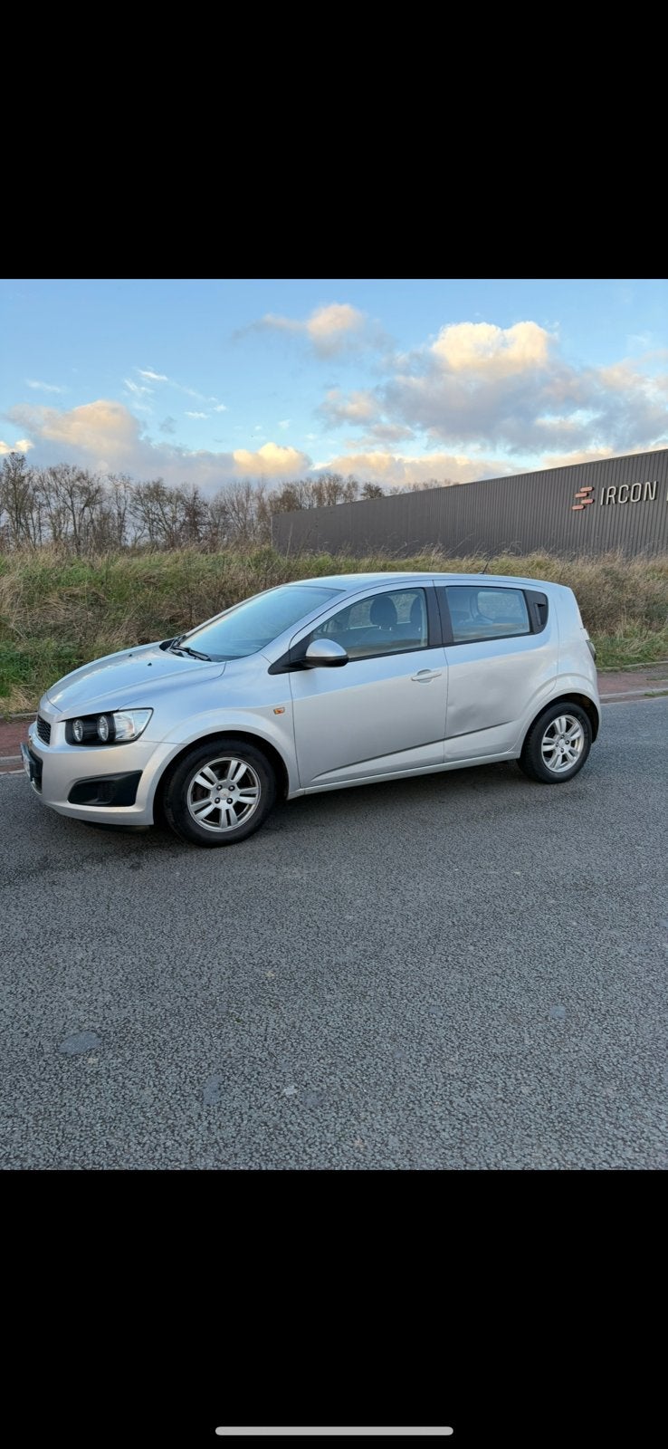 Chevrolet Aveo, Autos, Chevrolet, Argent ou Gris, Achat, Aveo, Aide au démarrage en côte