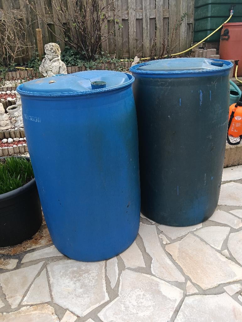 tonnen, 150 liter of meer, Ophalen, Gebruikt, Kunststof