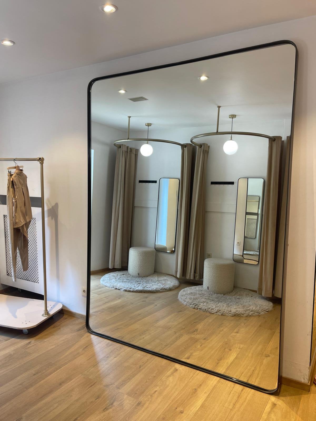 Cadre en acier miroir 2,6 x 1,8 m - Qualité supérieure, Maison & Meubles, Accessoires pour la Maison | Miroirs, Enlèvement, Comme neuf