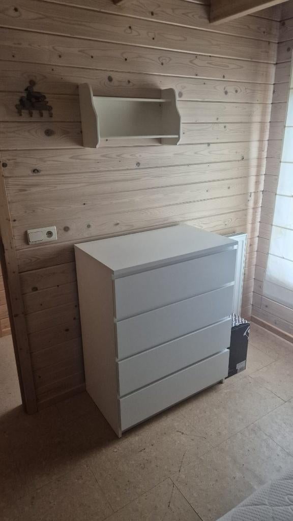 Malm kast, 3 of 4 laden, Ophalen, Gebruikt