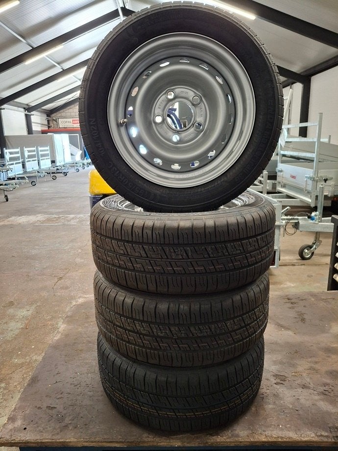 Voorraad ACTIE banden aanhangwagen 195/50R13C met velg 5x112, Ophalen, Nieuw