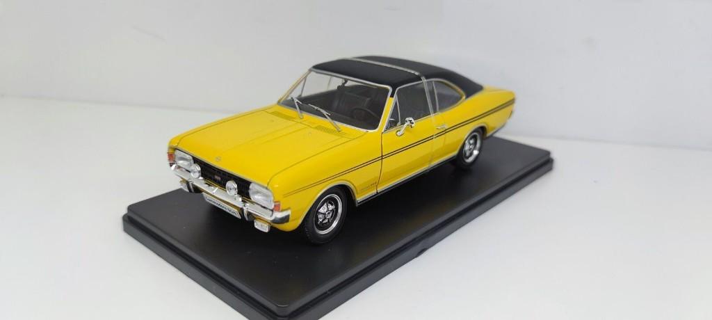 1:24 (ixo) Opel Commodore A GS-E Coupe 1970 (zonder doos), Enlèvement ou Envoi, Utilisé, Voiture, Autres marques