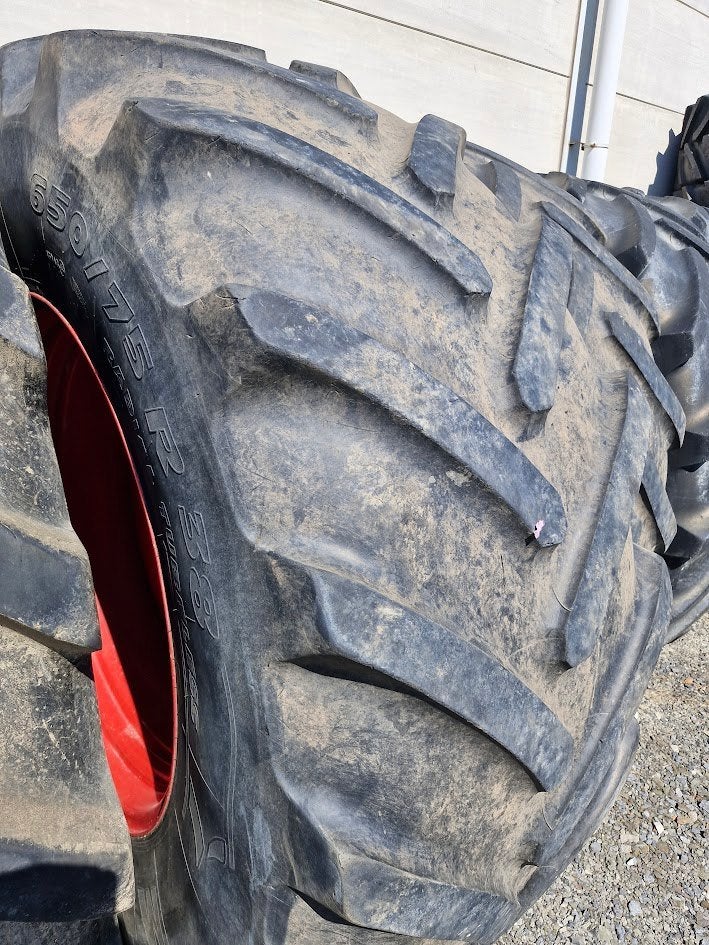 Roues 650-65R42, Enlèvement