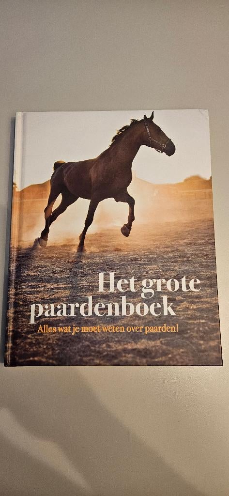 Het grote paardenboek, Boeken, Ophalen, Zo goed als nieuw, Paarden of Pony's
