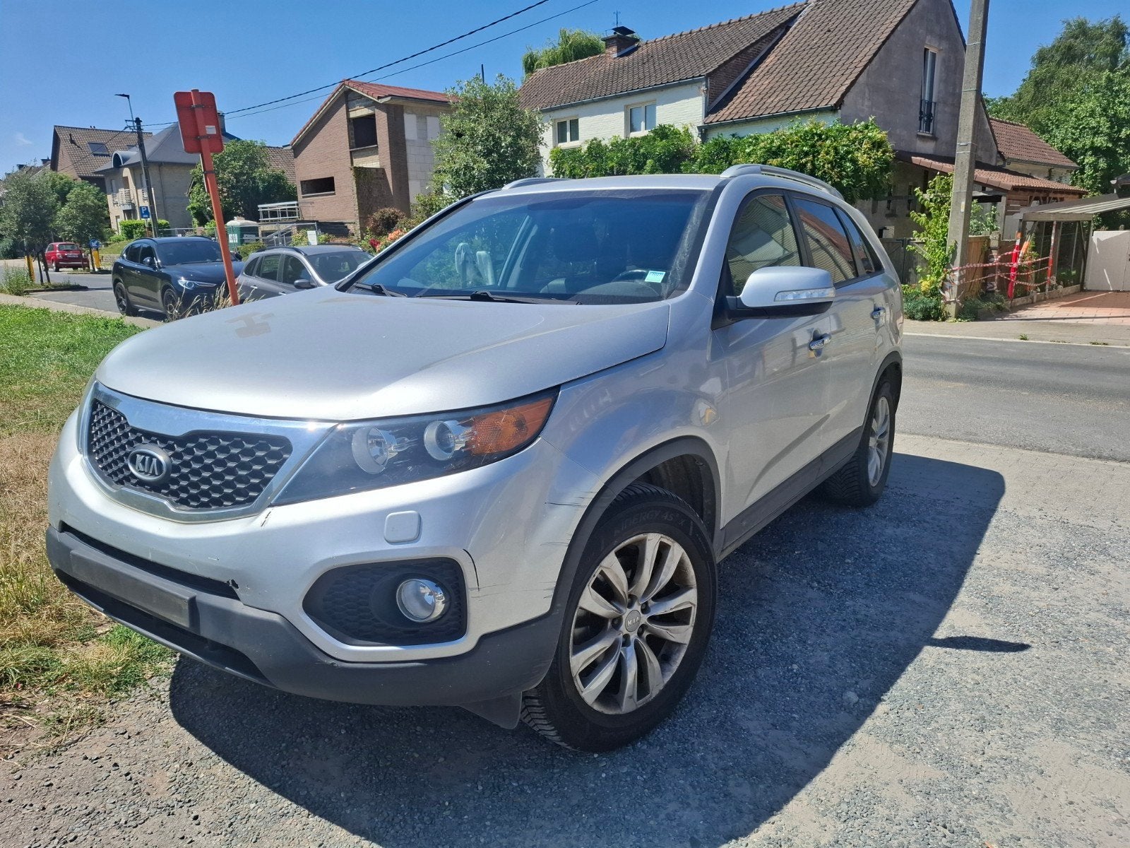 KIA SORENTO 2.0 CRDI 4X4 UTILITURE  SIÈGE ARRIÈRE DISPONIBLE, Auto's, Kia, Euro 5, 4 cilinders, https://public.car-pass.be/vhr/9c6be1bb-4541-4049-8393-1a64d7f39907
