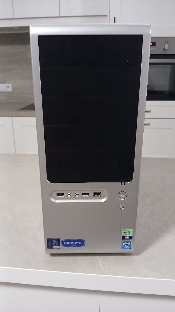 PC i5 4670k radeon 6850hd 24gb RAM 250gb ssd 500GBHDD W10, Ophalen, Gebruikt, 32 GB, HDD