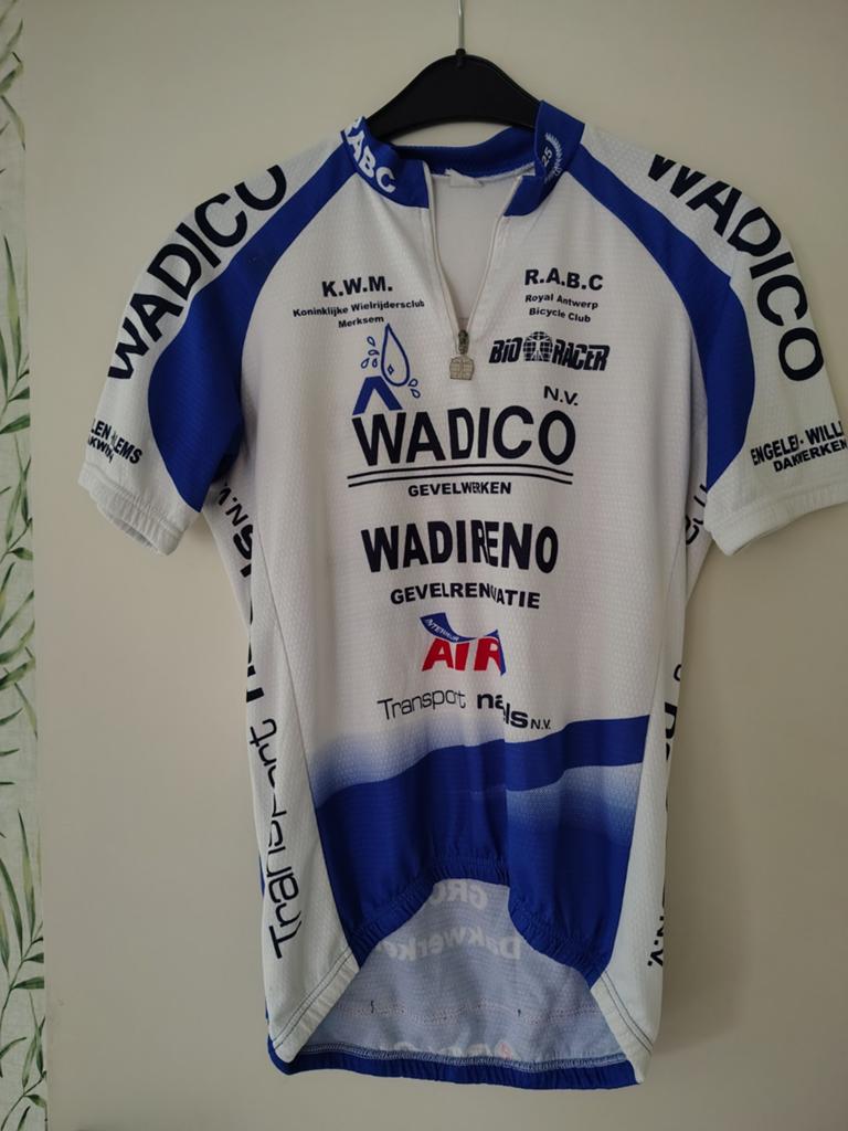 Wielrenner shirt van R.A.B.C Merksem, Ophalen