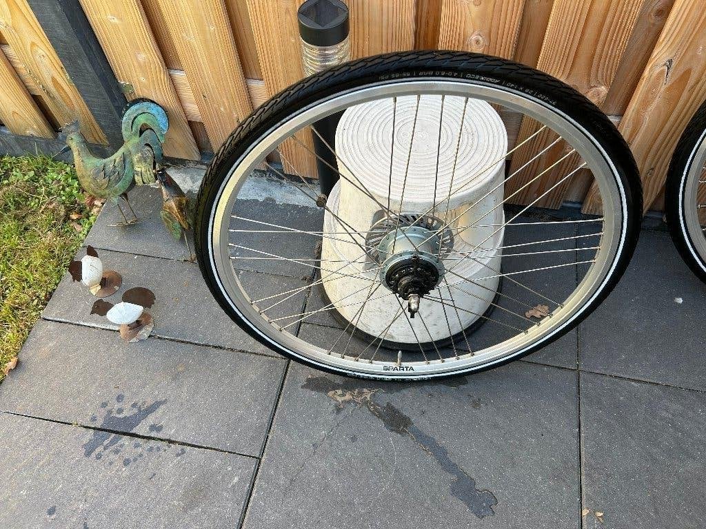 Set Wielen 28 inch achterwiel 8 NEXUS versne. rollerbrake, Wiel, Ophalen of Verzenden, Zo goed als nieuw, Shimano Nexus 8 versnellingen