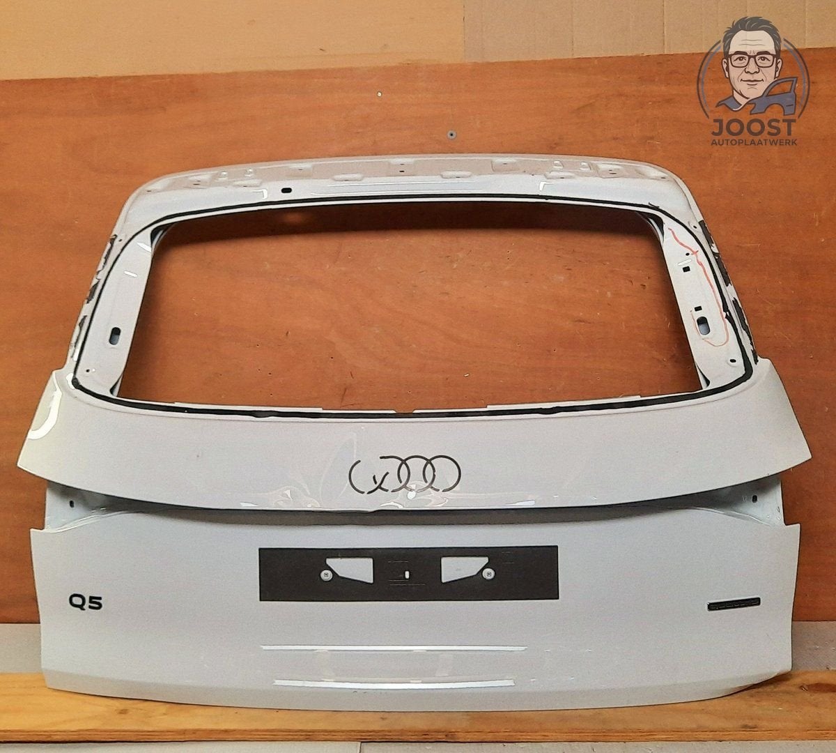 Achterklep orgineel Audi Q5 8M SUV vanaf 2025, -Audi AG, Arrière, Enlèvement ou Envoi, Origine de la pièce connue